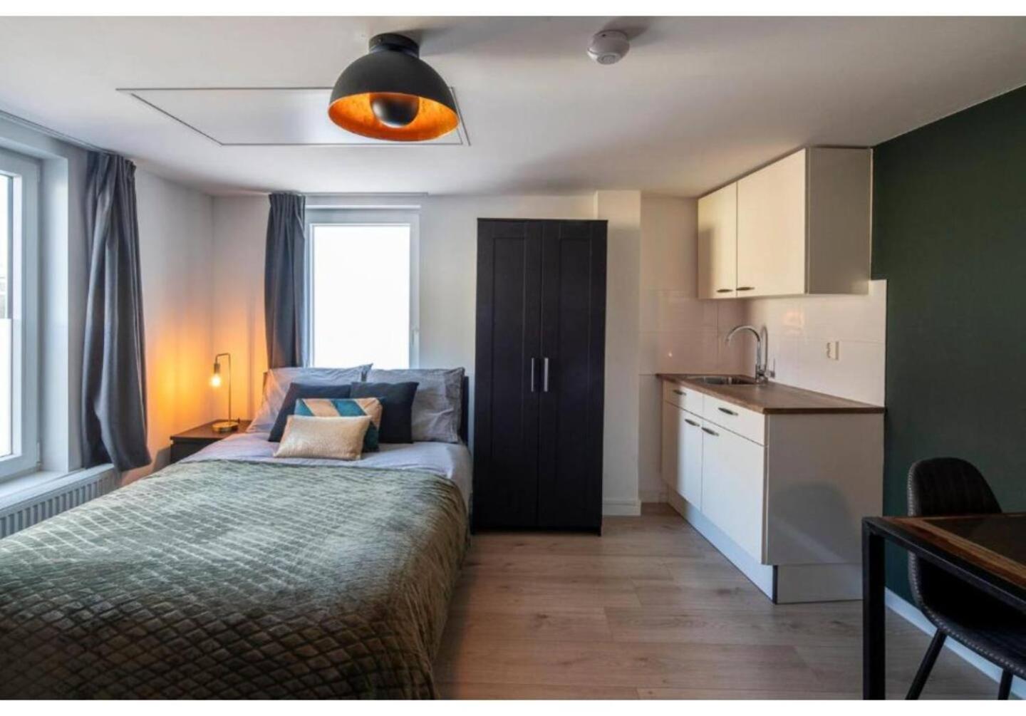 B&K Urban City Suites Tilburg Exterior photo