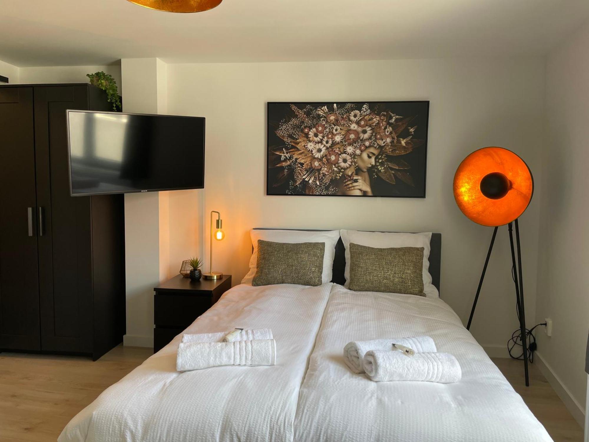 B&K Urban City Suites Tilburg Exterior photo