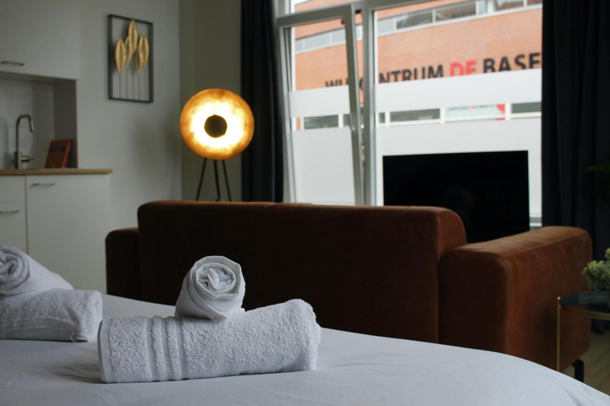 B&K Urban City Suites Tilburg Exterior photo